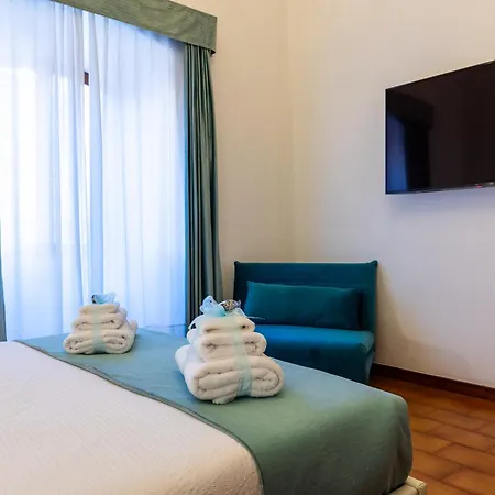 E Il Pittore Apartmán